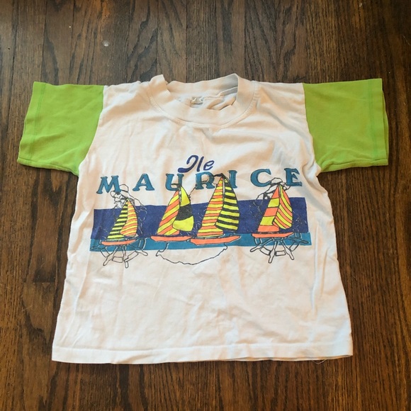 Little Girls shirts BUNDLE. 6 shirts for $60. - Picture 4 of 6